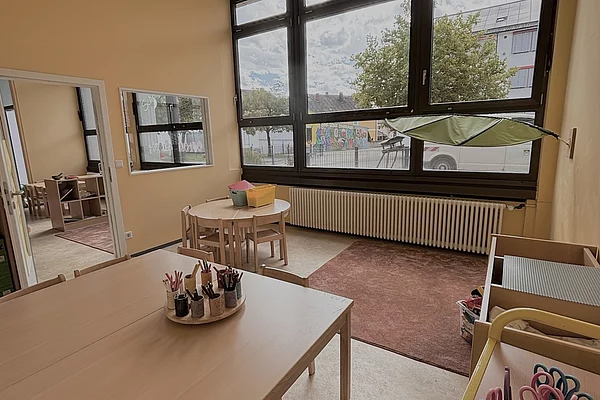 Nebenzimmer: Pusteblumengruppe